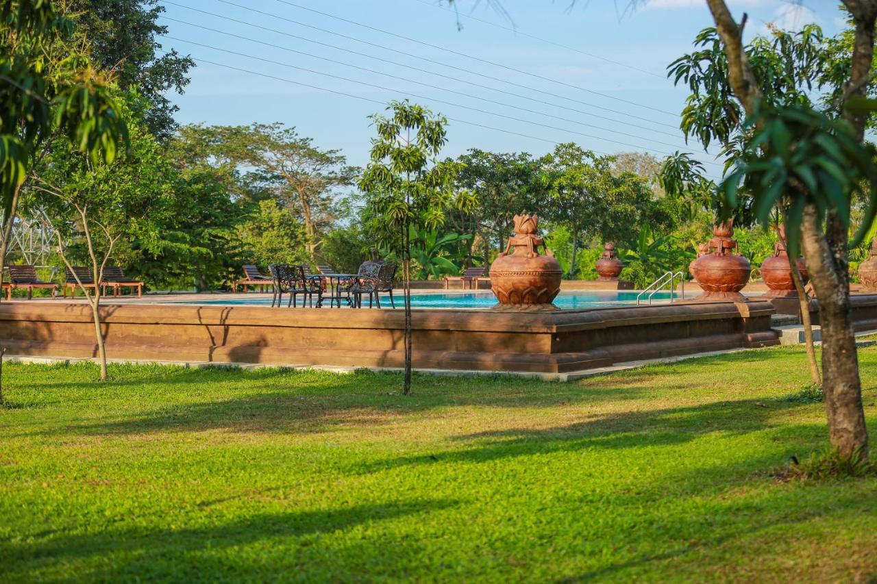 Kaveri Resort Sigiriya Ngoại thất bức ảnh